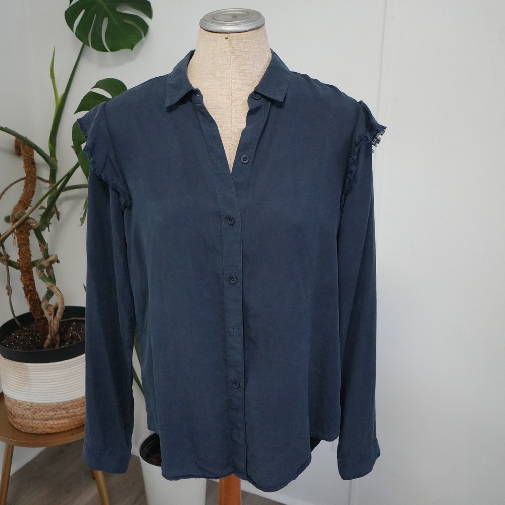 Cloth & Stone Button Down Shirt Womens Medium Navy Blue Ruffle Raw Edge Tencel
